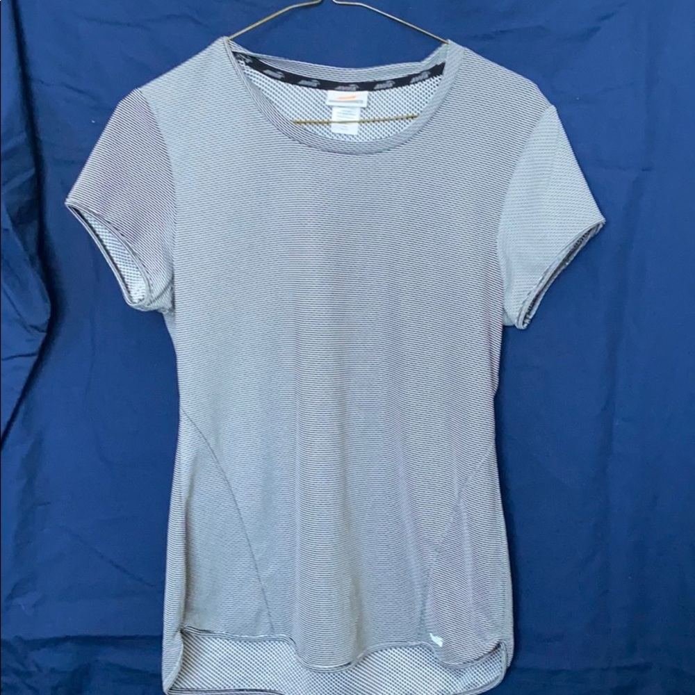 Avia brand active tee